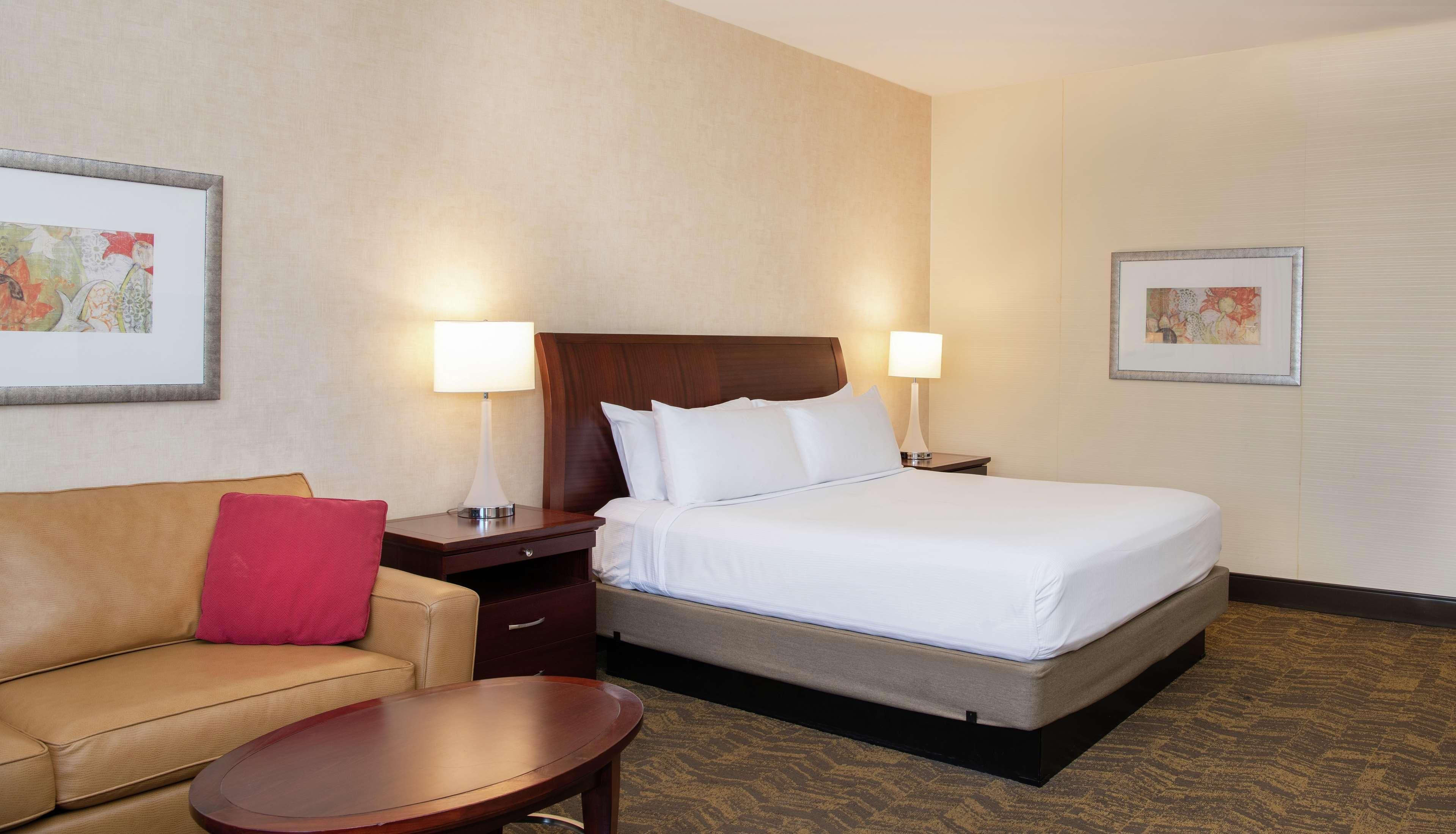 Hotel Doubletree By Hilton Portland Esterno foto