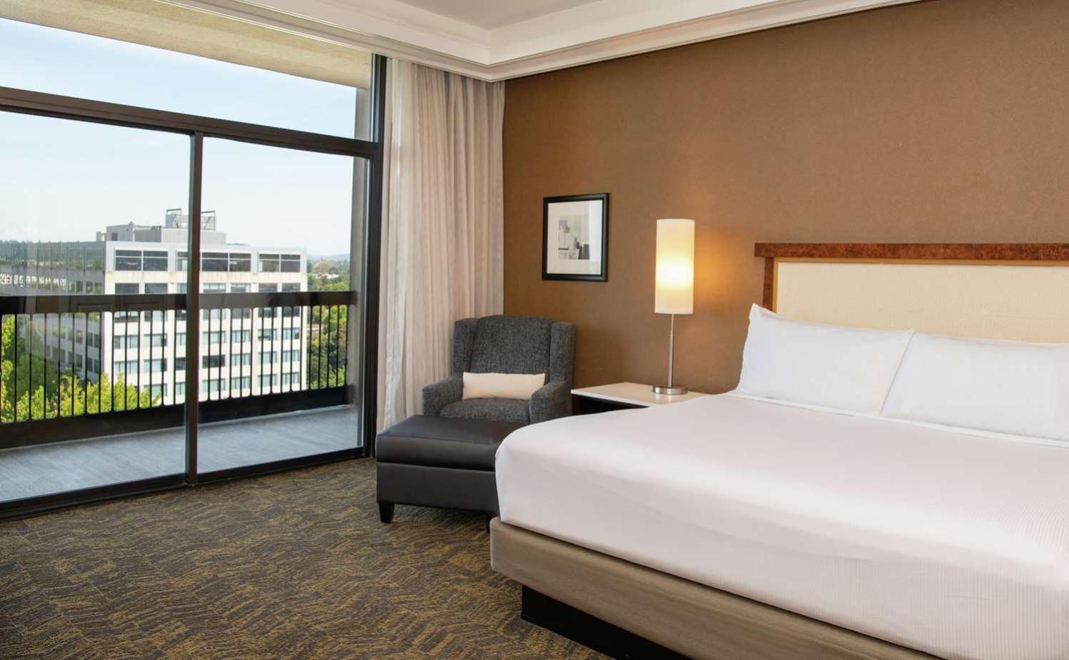 Hotel Doubletree By Hilton Portland Esterno foto